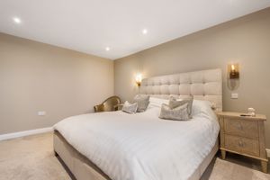 Photo 19- click for photo gallery